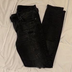 H&M distressed skinny jeans